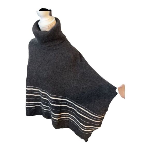360 Cashmere Gray White Striped Turtleneck Poncho Size Small 100% Cashmere Women - Picture 2 of 14